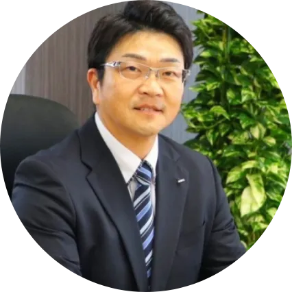 代表：宮内康夫